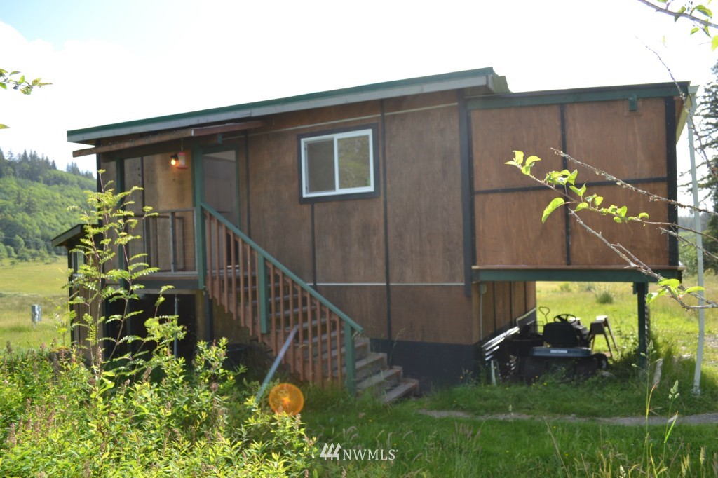 60 Magnolia Road Beaver, WA 98305 - Photo 3 of 14 Gallery Image 3