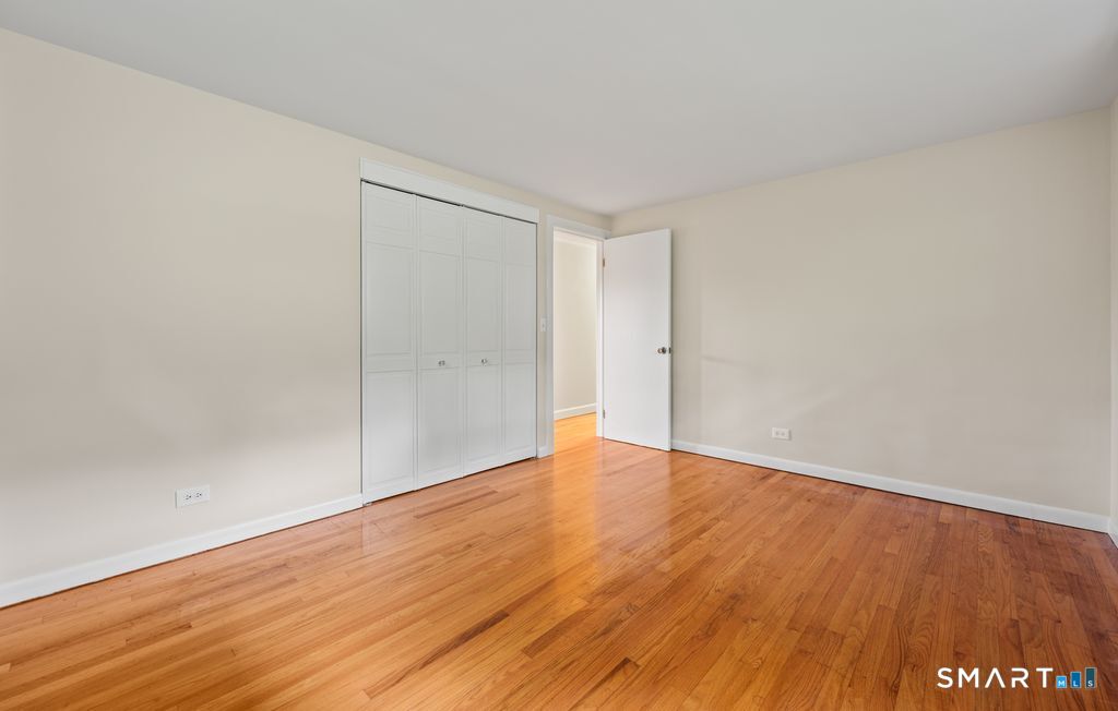 34 Hoskins Road Bloomfield, CT 06002 - Photo 19 of 27 Gallery Image 19