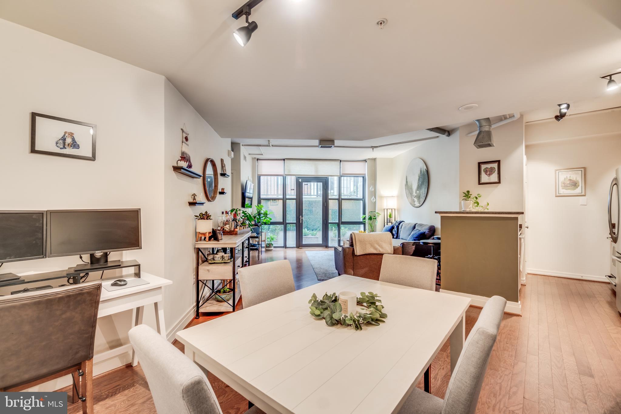 2020 12th Street Northwest, Unit T10 Washington, DC 20009 - Photo 14 of 25