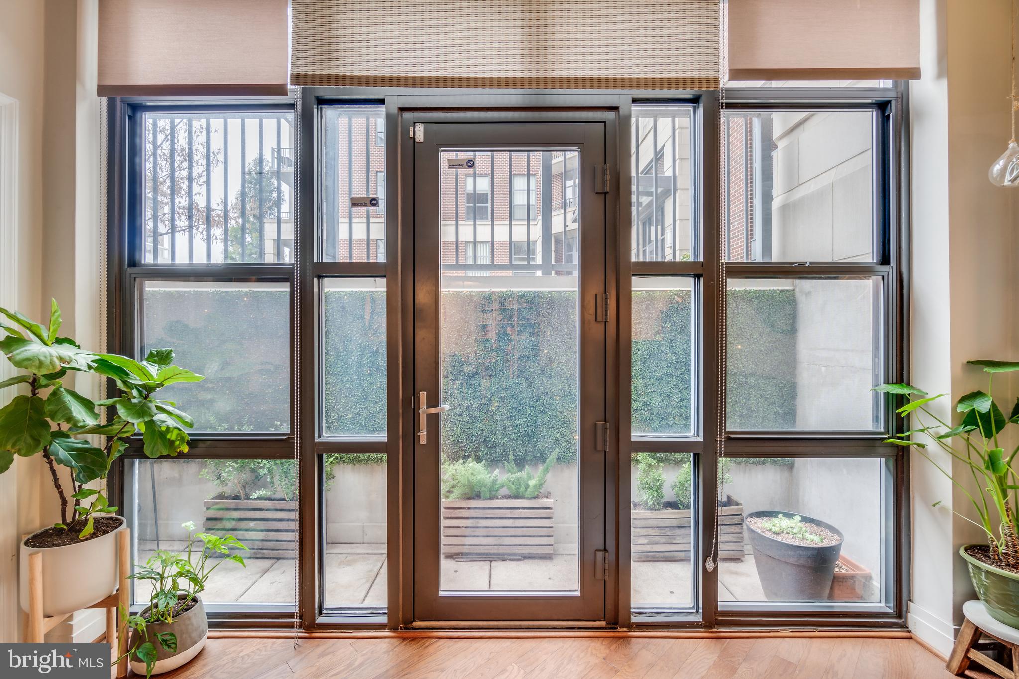 2020 12th Street Northwest, Unit T10 Washington, DC 20009 - Photo 3 of 25