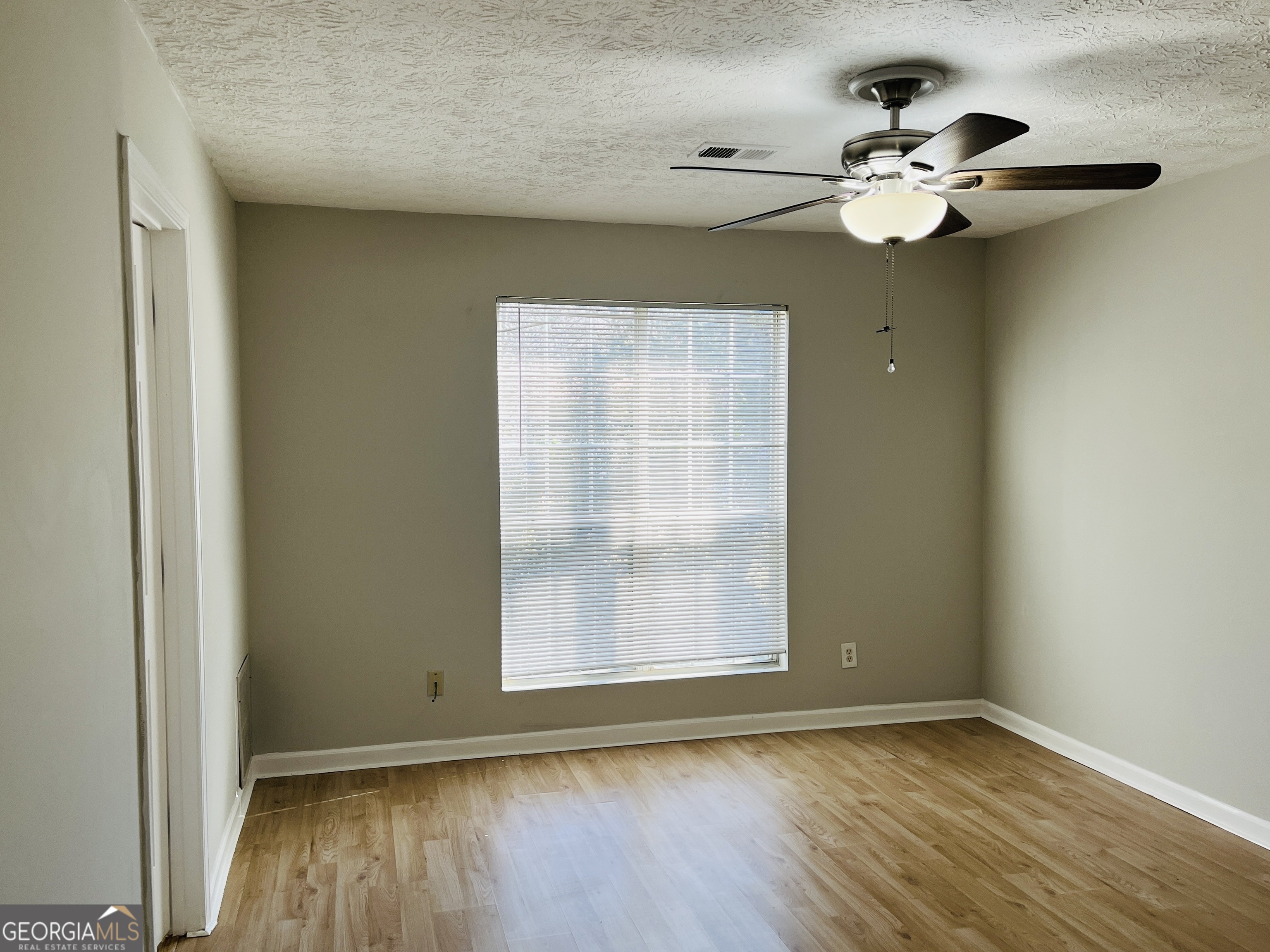 5612 Feldwood Road Atlanta, GA 30349 - Photo 18 of 44