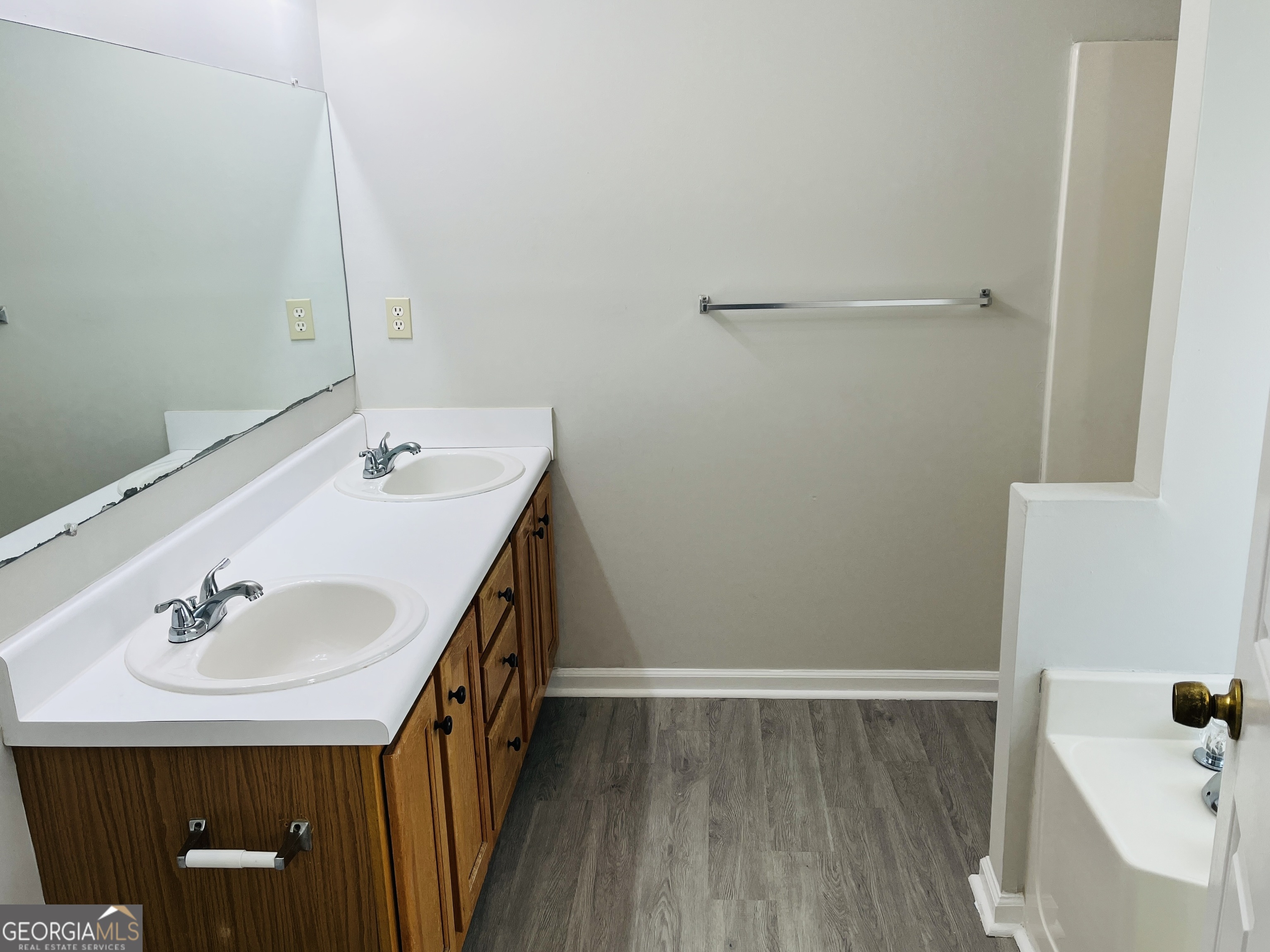 5612 Feldwood Road Atlanta, GA 30349 - Photo 23 of 44