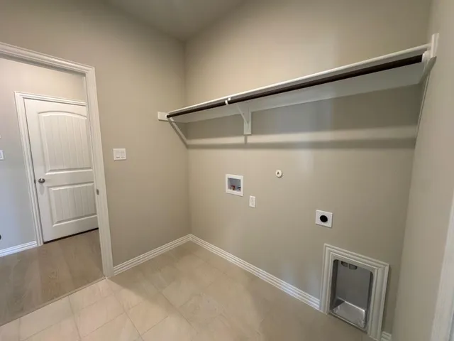 $482,375 | 126 Fossil Canyon Drive, Rhome, TX 76078