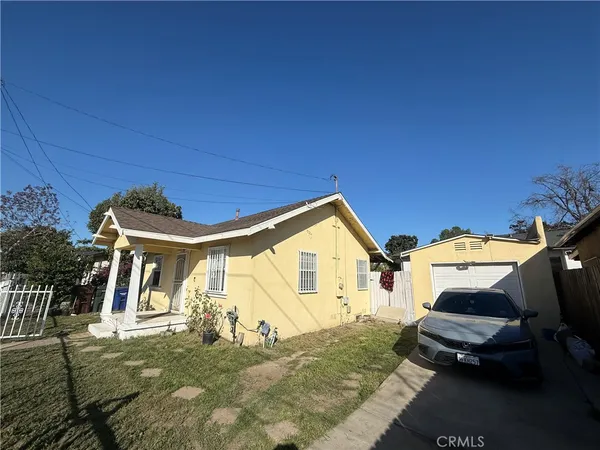 $585,000 | 512 South Willowbrook Avenue, Compton, CA 90220