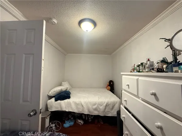 $585,000 | 512 South Willowbrook Avenue, Compton, CA 90220