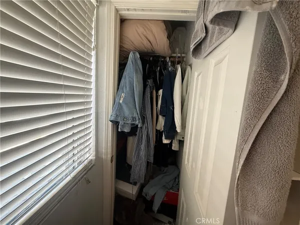 $585,000 | 512 South Willowbrook Avenue, Compton, CA 90220