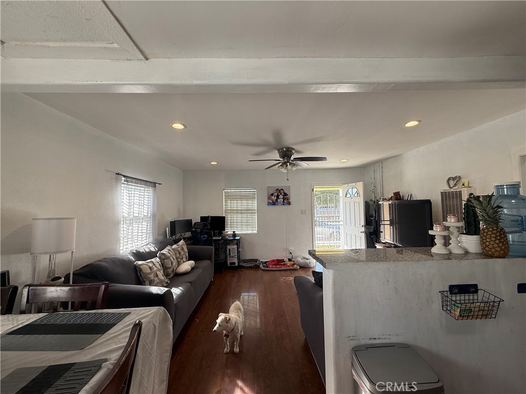 512 South Willowbrook Avenue Compton, CA 90220 - Photo 43 of 44