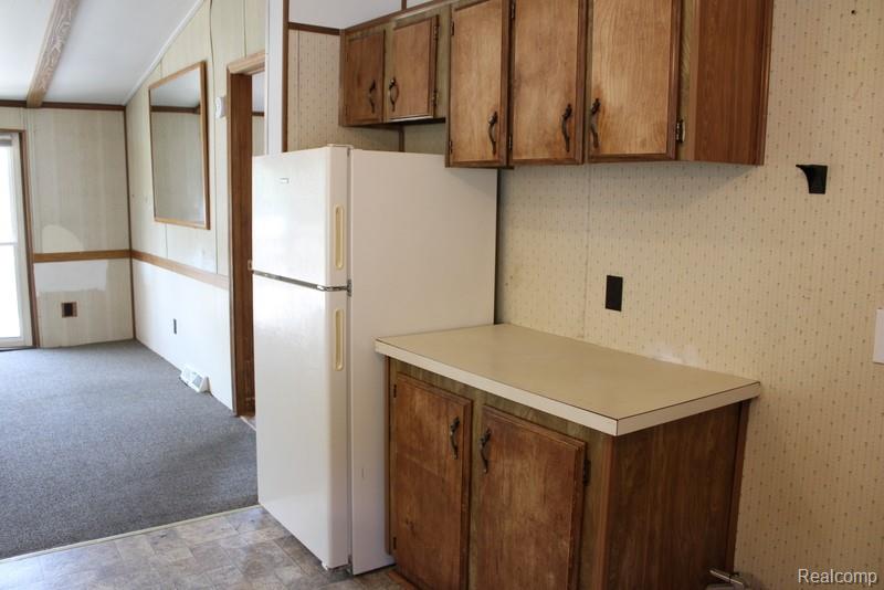 23206 Sibley Road Riverview, MI 48193 - Photo 21 of 32
