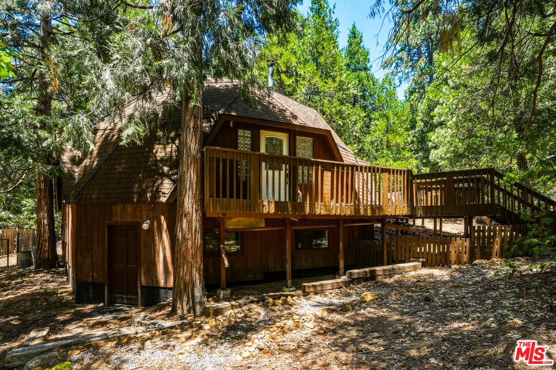 55000 Daryll Road Idyllwild, CA 92549 - Photo 3 of 60