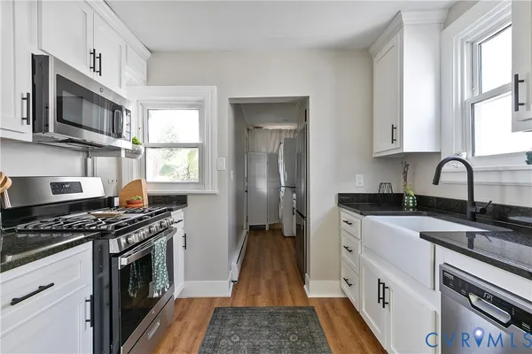 $429,000 | 4006 Newport Drive, Richmond, VA 23227