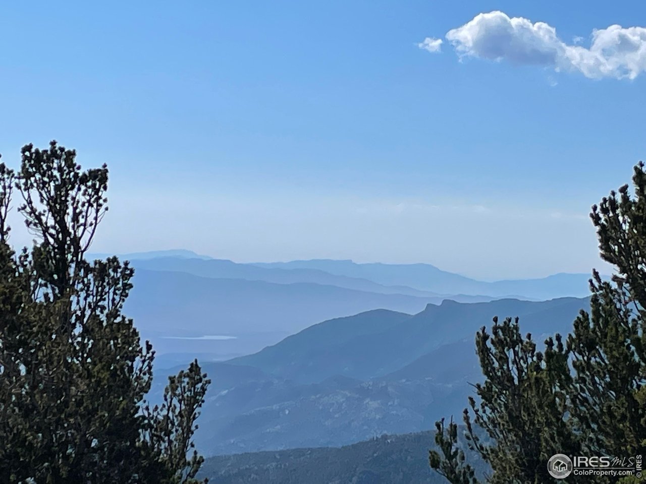 1009 County Road 87J Lyons, CO 80540 - Photo 20 of 29 a view of a city