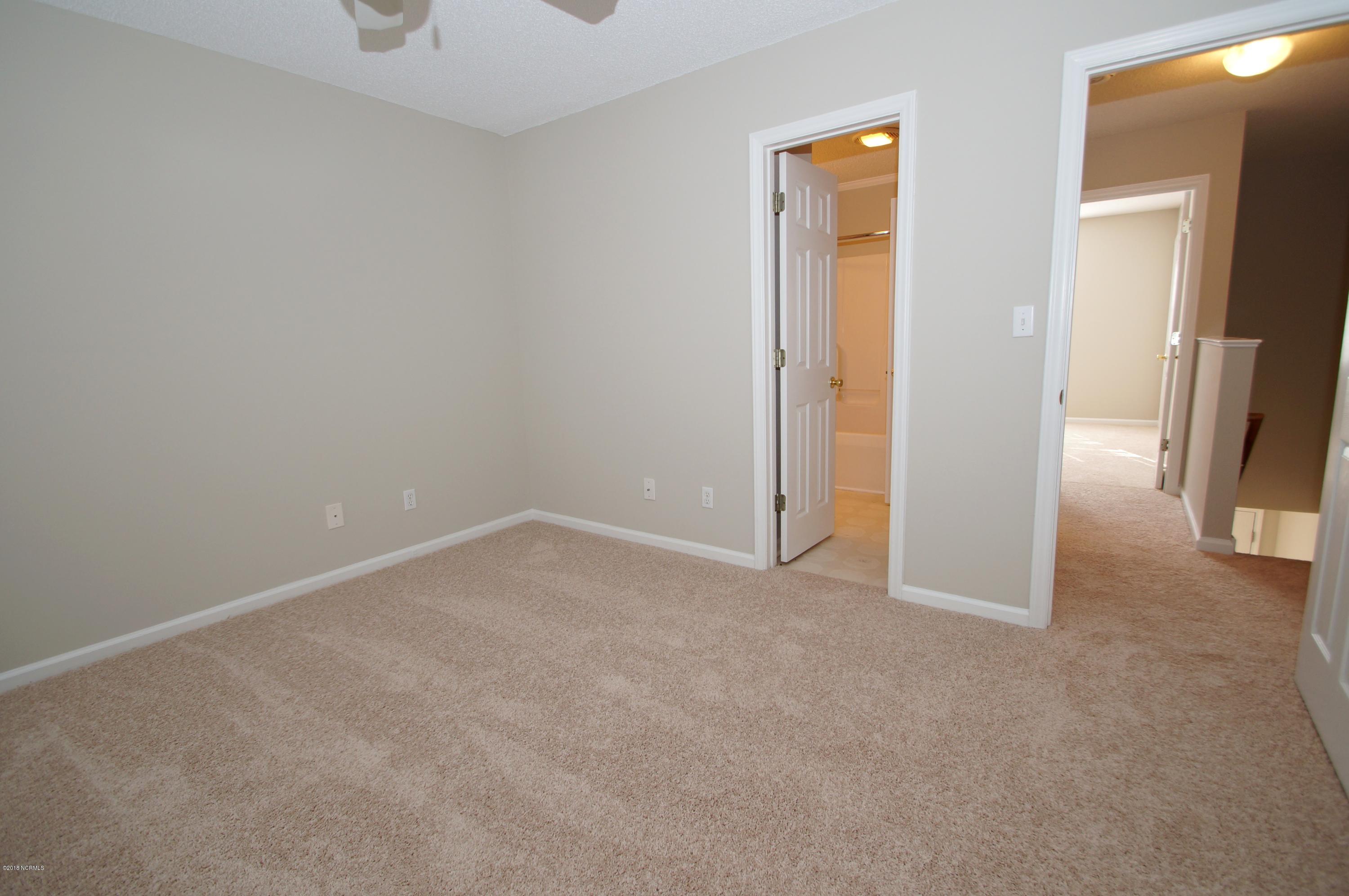 1015 Spring Forest Road, Unit F6 Greenville, NC 27834 - Photo 17 of 21 Direct Access To Bath From Master Suite