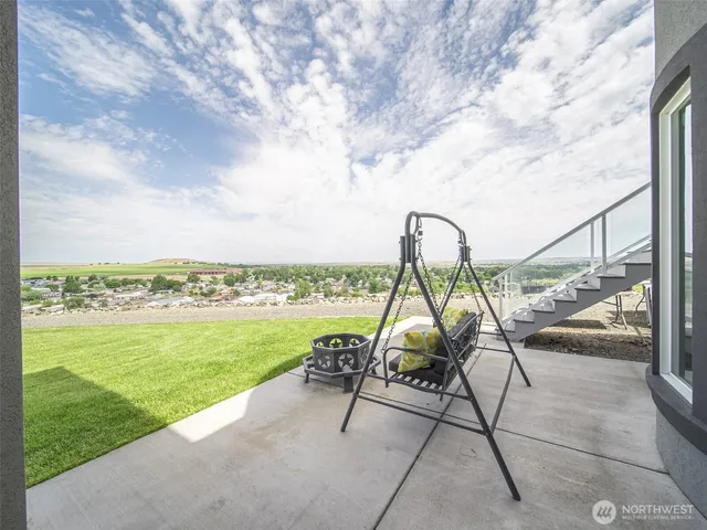 $1,499,000 | 5880 South 58th Avenue, West Richland, WA 99353