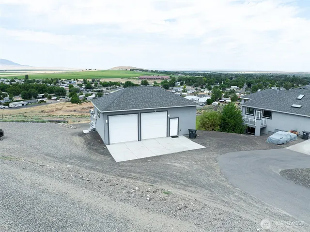 $1,499,000 | 5880 South 58th Avenue, West Richland, WA 99353