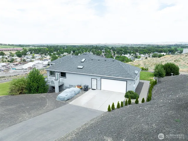 $1,499,000 | 5880 South 58th Avenue, West Richland, WA 99353