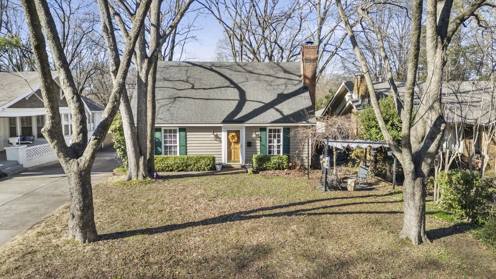 395 Alexander Street Memphis, TN 38111 - Photo 36 of 36 a view of a house with snow on the background