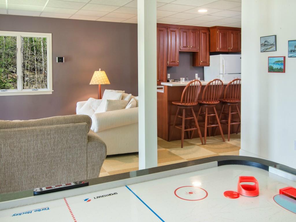 13 South Crane Lane Rome, ME 04963 - Photo 24 of 29 Family Room.