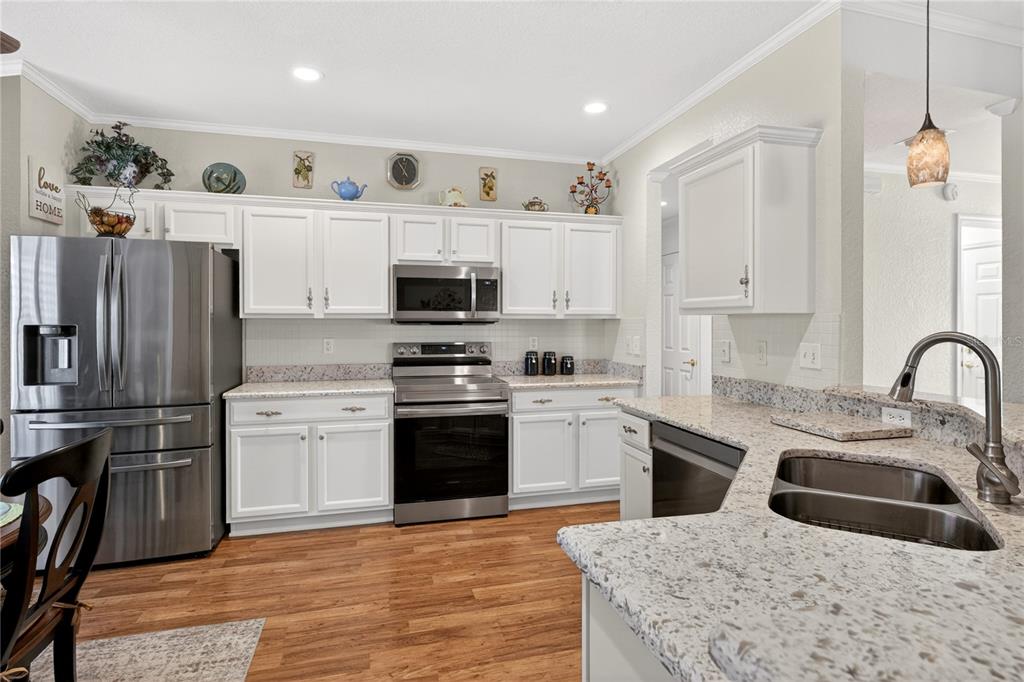 9082 Southeast 120th Loop Summerfield, FL 34491 - Photo 40 of 43