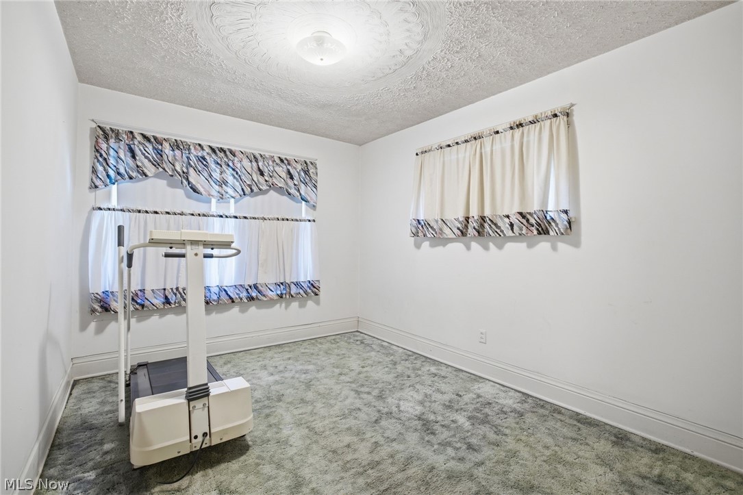 911 Inman Street Akron, OH 44306 - Photo 23 of 32