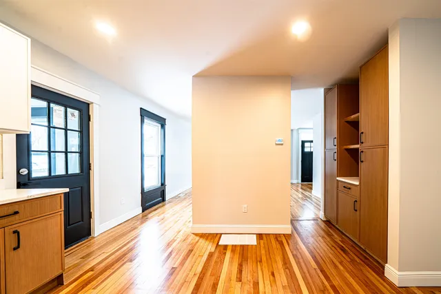 $500,000 | 36 A Courtland Street, Nashua, NH 03064