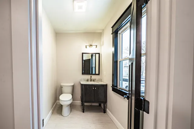 $500,000 | 36 A Courtland Street, Nashua, NH 03064