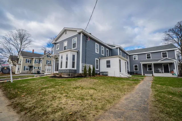 $500,000 | 36 A Courtland Street, Nashua, NH 03064