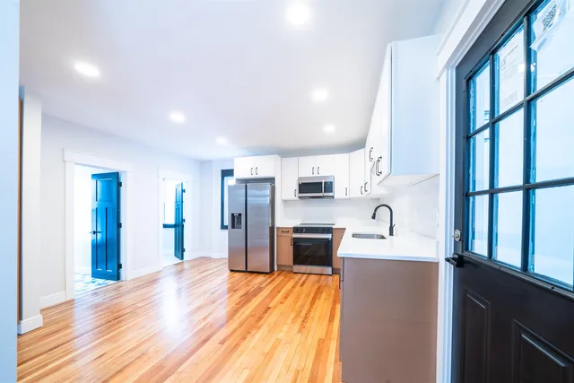 $500,000 | 36 A Courtland Street, Nashua, NH 03064