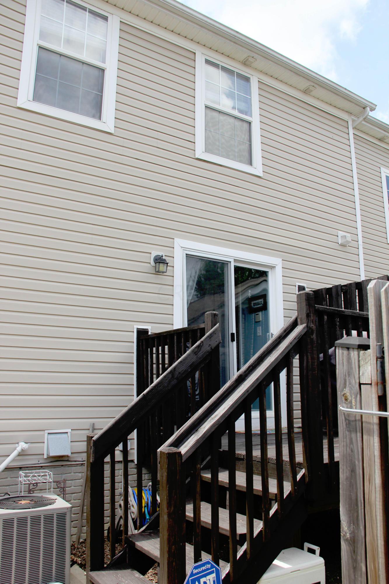 8422 Sawmill Road Powell, OH 43065 - Photo 3 of 23 Gallery Image 3