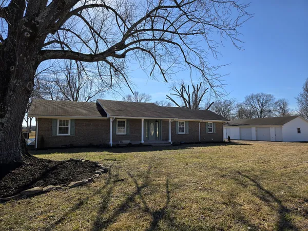 $2,200 | 185 Big Springs Road, Bell Buckle, TN 37020