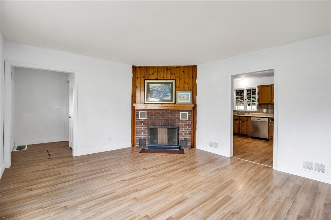 3520 Stony Point Road Grand Island, NY 14072 - Photo 8 of 23