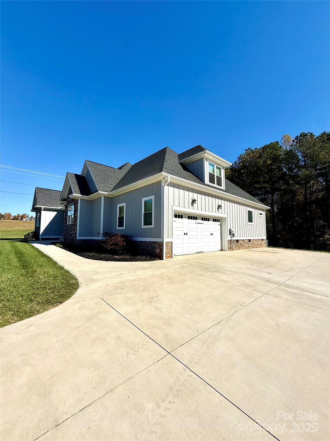 3508 Alfalfa Street Conover, NC 28613 - Photo 4 of 35 a front view of a house with a yard