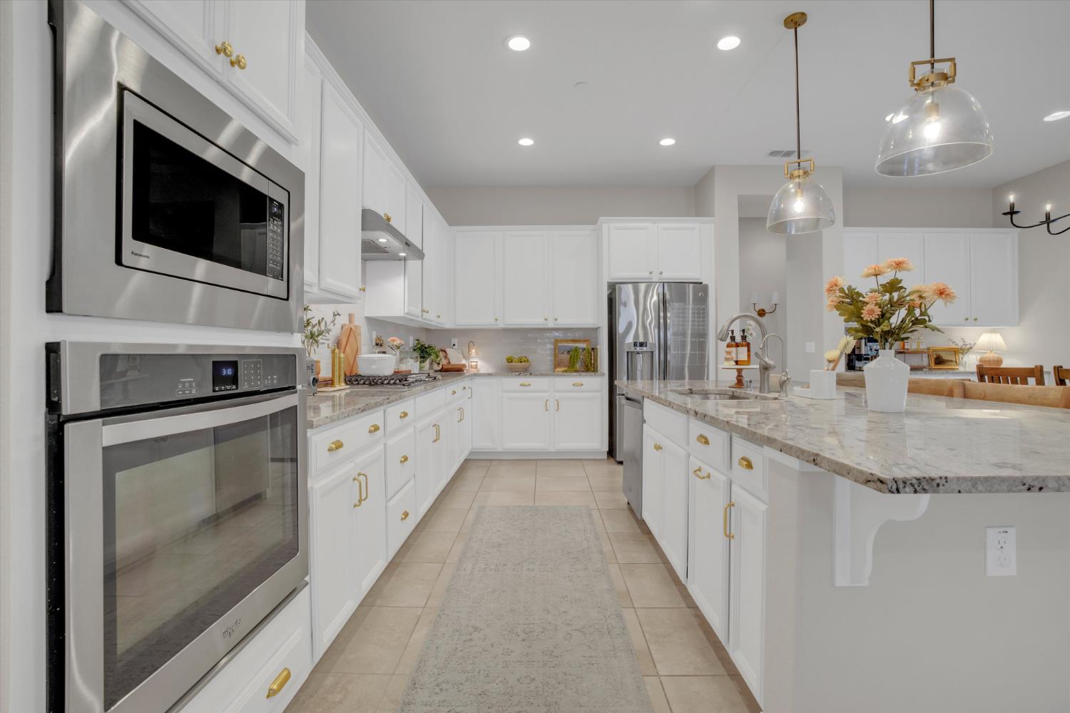 262 Gemstone Lane Ripon, CA 95366 - Photo 12 of 36