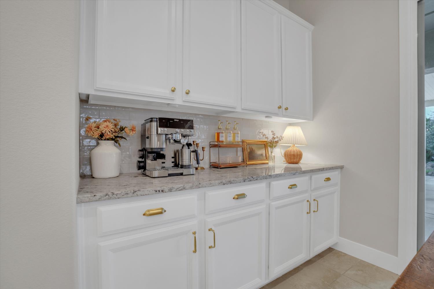 262 Gemstone Lane Ripon, CA 95366 - Photo 17 of 36