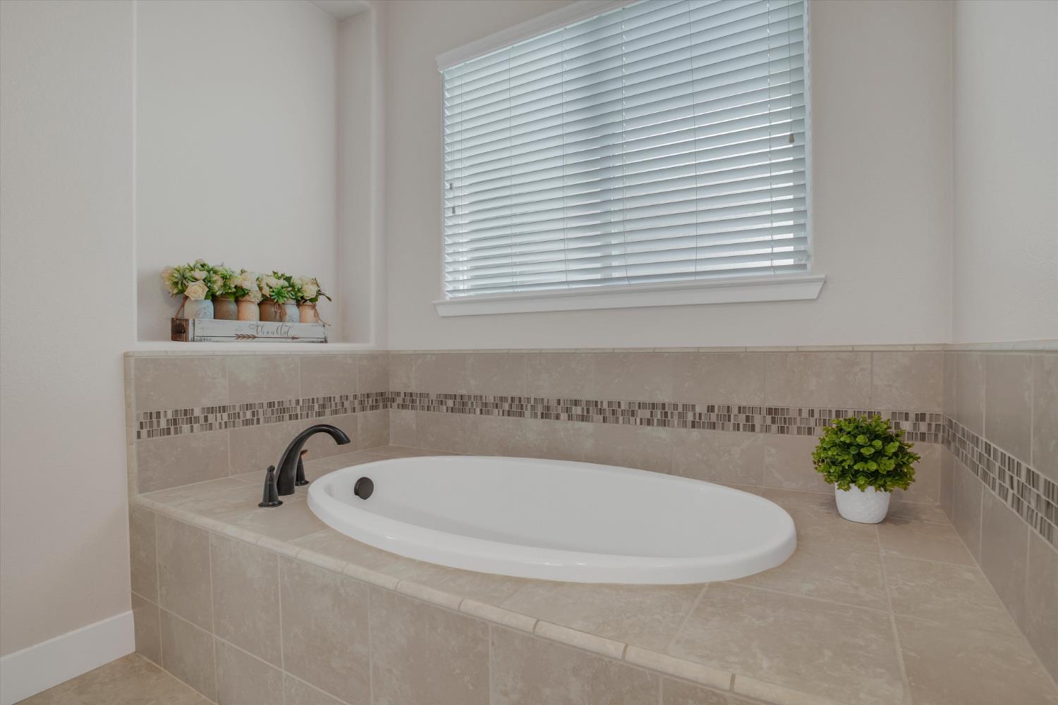 262 Gemstone Lane Ripon, CA 95366 - Photo 30 of 36