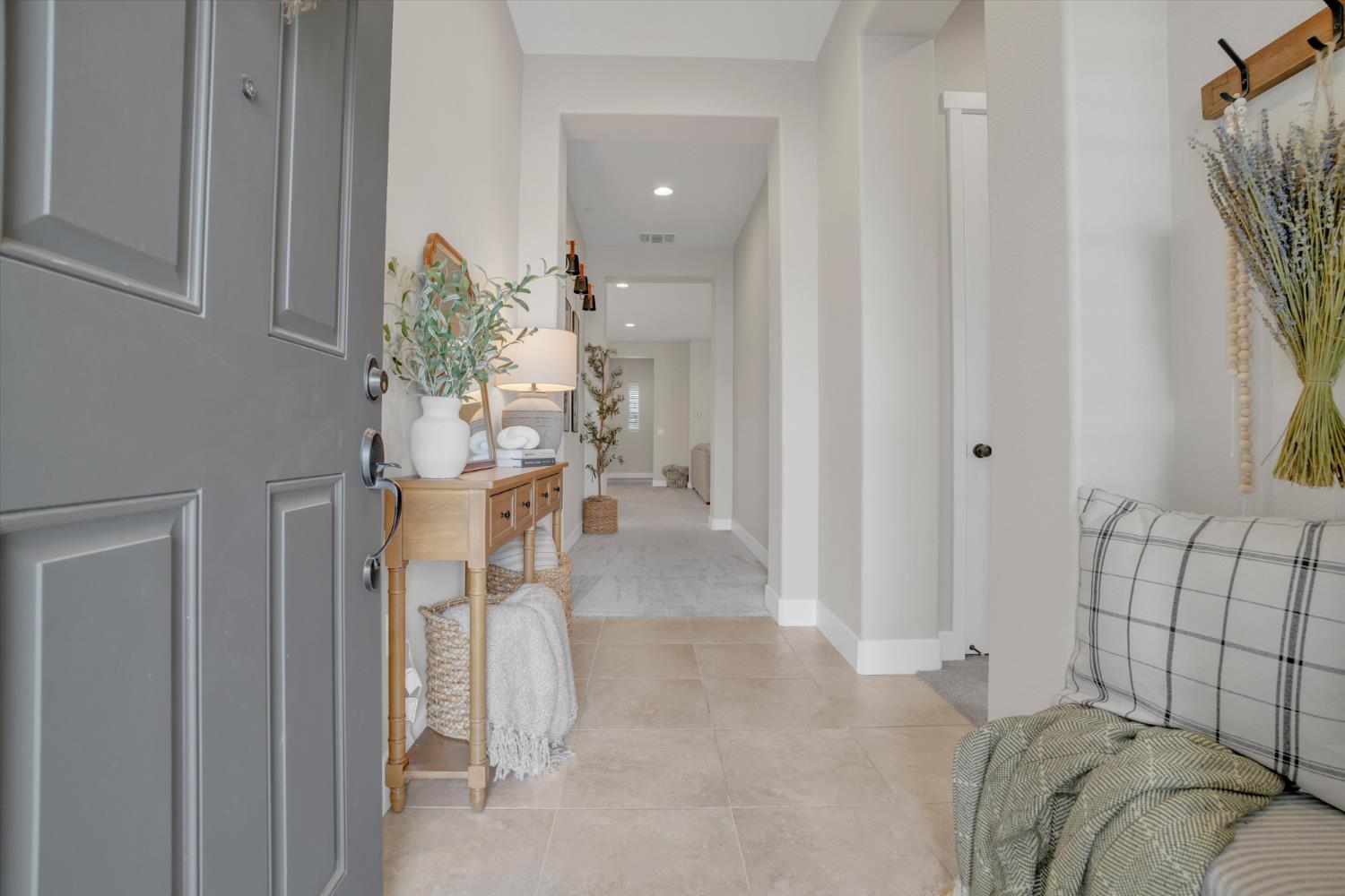 262 Gemstone Lane Ripon, CA 95366 - Photo 4 of 36