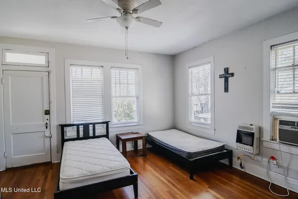 $900 | 803 North Congress Street, Unit D, Jackson, MS 39202