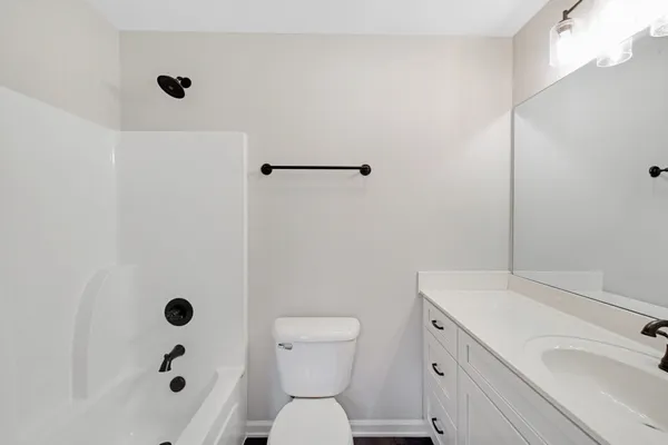 $1,895 | 200 Center Street, Portland, TN 37148