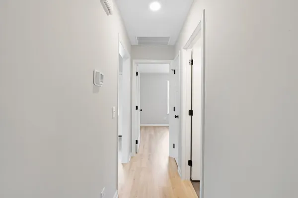 $1,895 | 200 Center Street, Portland, TN 37148