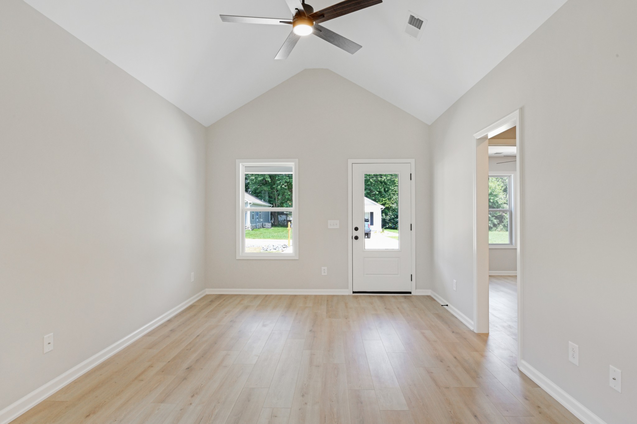 200 Center Street Portland, TN 37148 - Photo 4 of 18