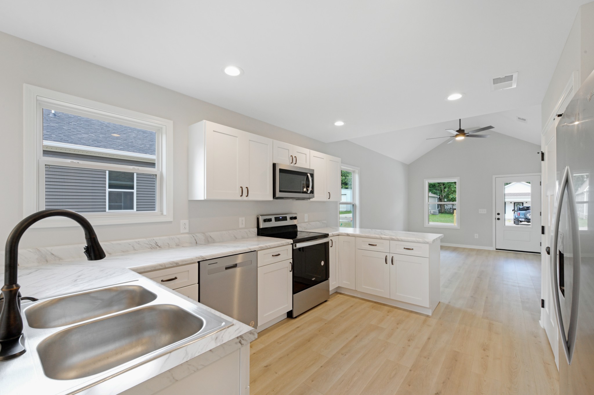 200 Center Street Portland, TN 37148 - Photo 6 of 18