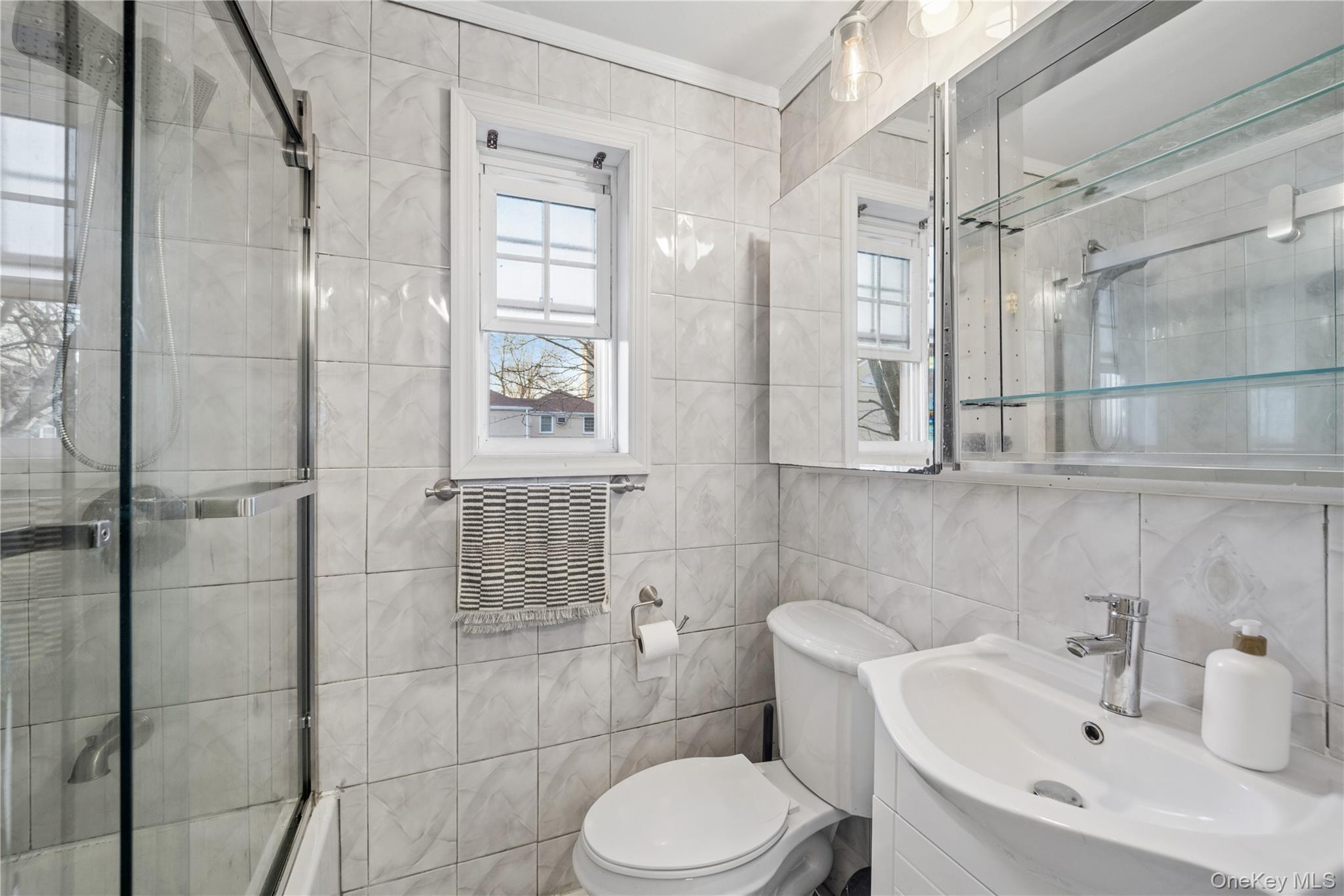 68-07 Springfield Boulevard, Unit 6807 Queens, NY 11364 - Photo 16 of 18