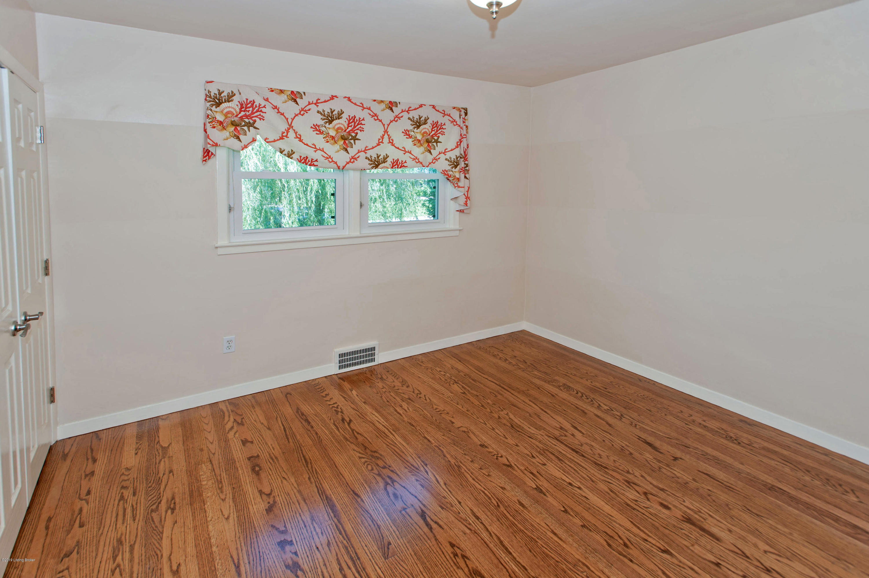211 Brunswick Road Louisville, KY 40207 - Photo 13 of 36 Bedroom
