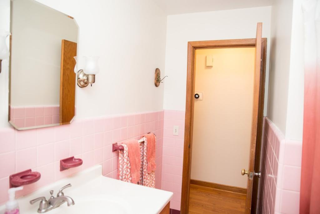 1535 Hudson Road St. Paul, MN 55106 - Photo 11 of 20 Gallery Image 11