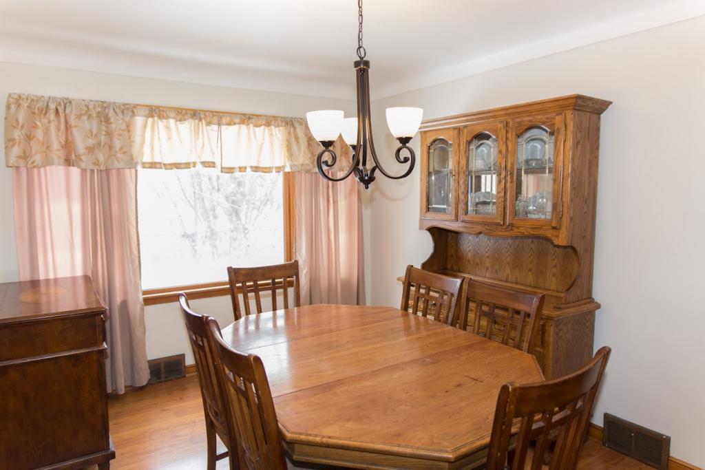 1535 Hudson Road St. Paul, MN 55106 - Photo 4 of 20 Gallery Image 4
