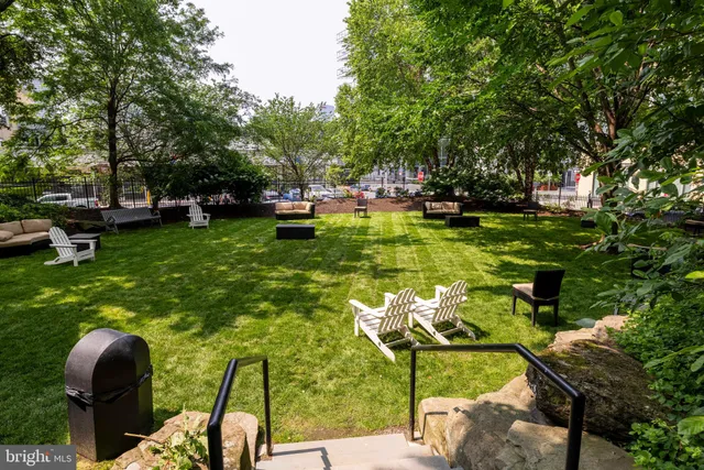 $348,000 | 2001 Hamilton Street, Unit 925, Philadelphia, PA 19130