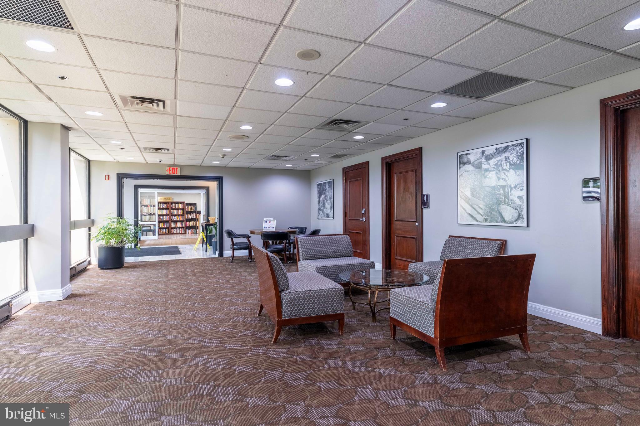 2001 Hamilton Street, Unit 925 Philadelphia, PA 19130 - Photo 22 of 29