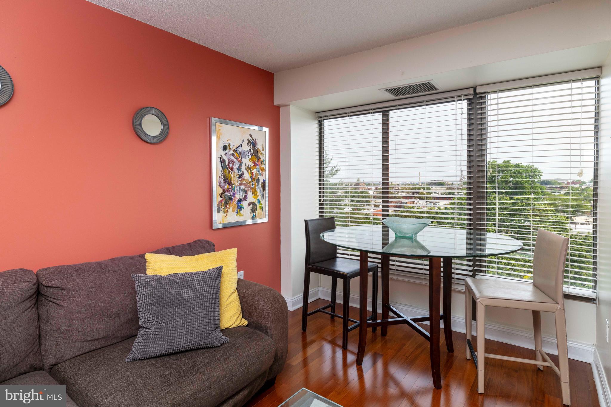 2001 Hamilton Street, Unit 925 Philadelphia, PA 19130 - Photo 6 of 29