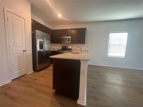 $1,950 | 13604 Menard Way, Elgin, TX 78621