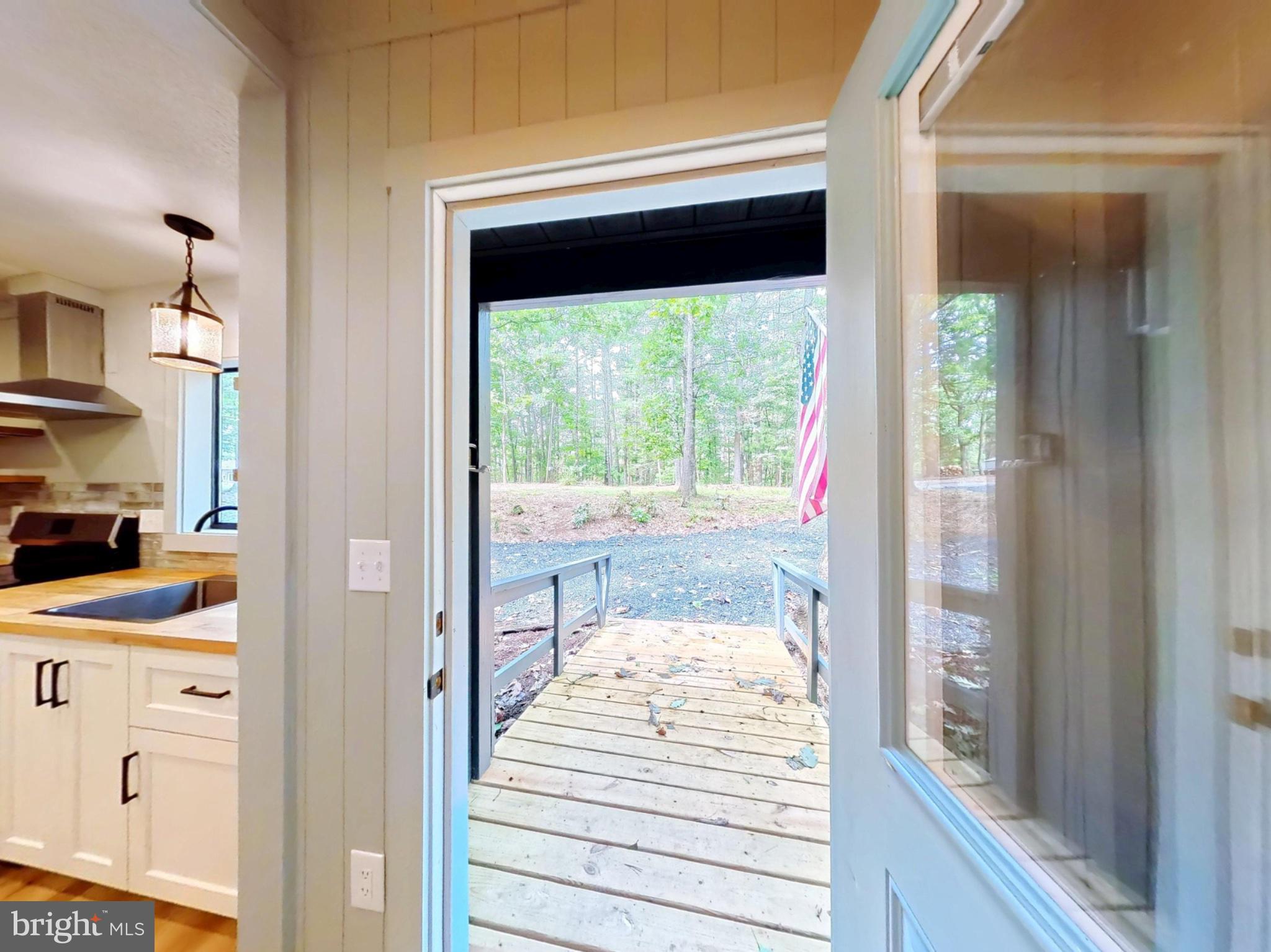 689 Snider's Ridge Mathias, WV 26812 - Photo 13 of 131 Gallery Image 13
