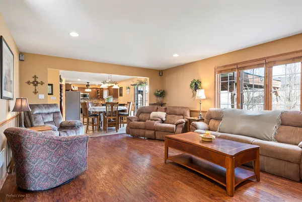 $659,400 | 19813 Clare Drive, Tinley Park, IL 60487